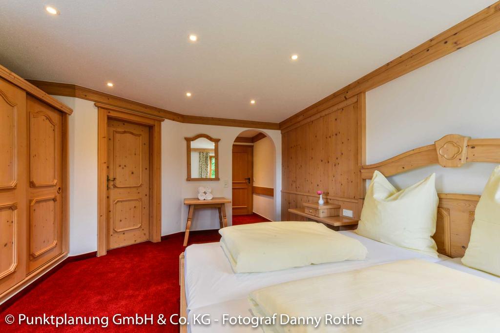 Alter Wirt Hotel Hechendorf am Pilsensee Luaran gambar